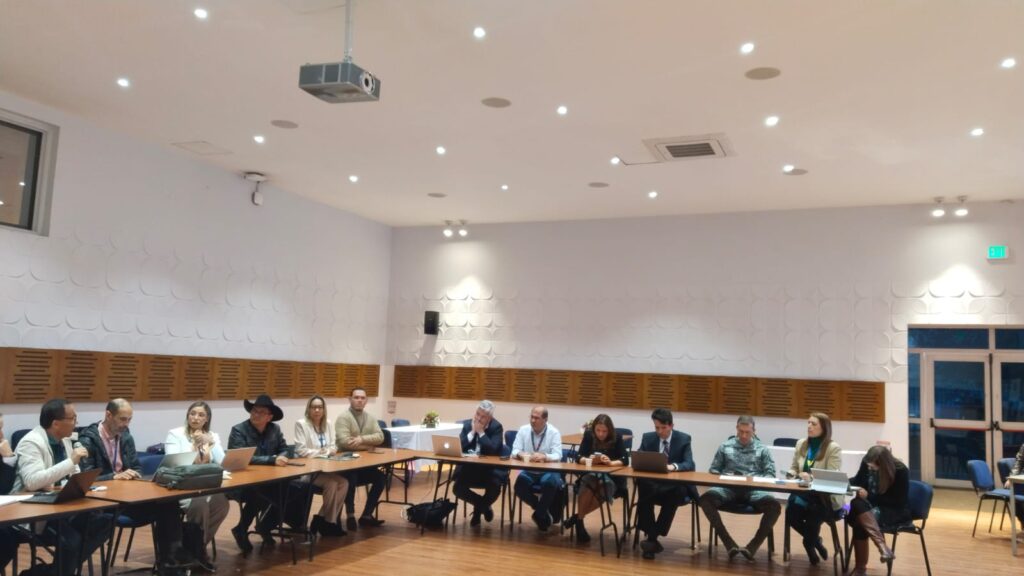 Mesa de Conectividad en la Aeronáutica Civil - Cámara de Comercio de Arauca
