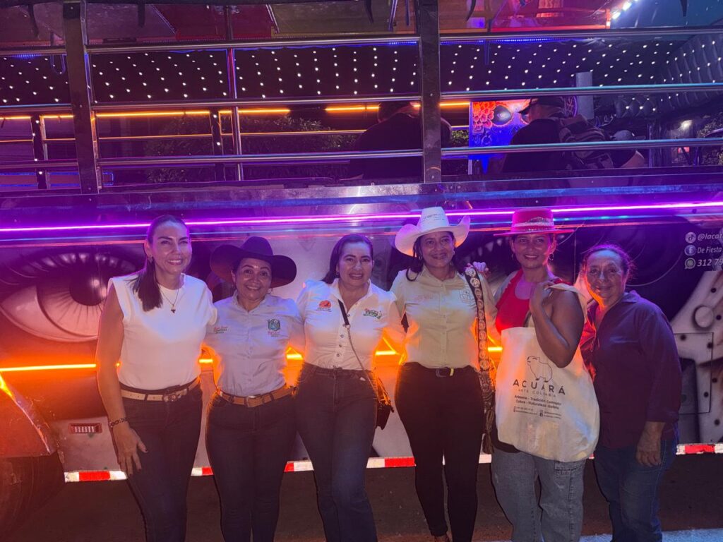 Lanzamiento de la Chiva Cultural y Rumbera impulsa el turismo en Arauca - Cámara de Comercio de Arauca